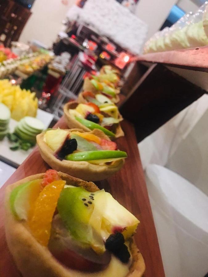 Rivendell Hotel 康提 外观 照片
