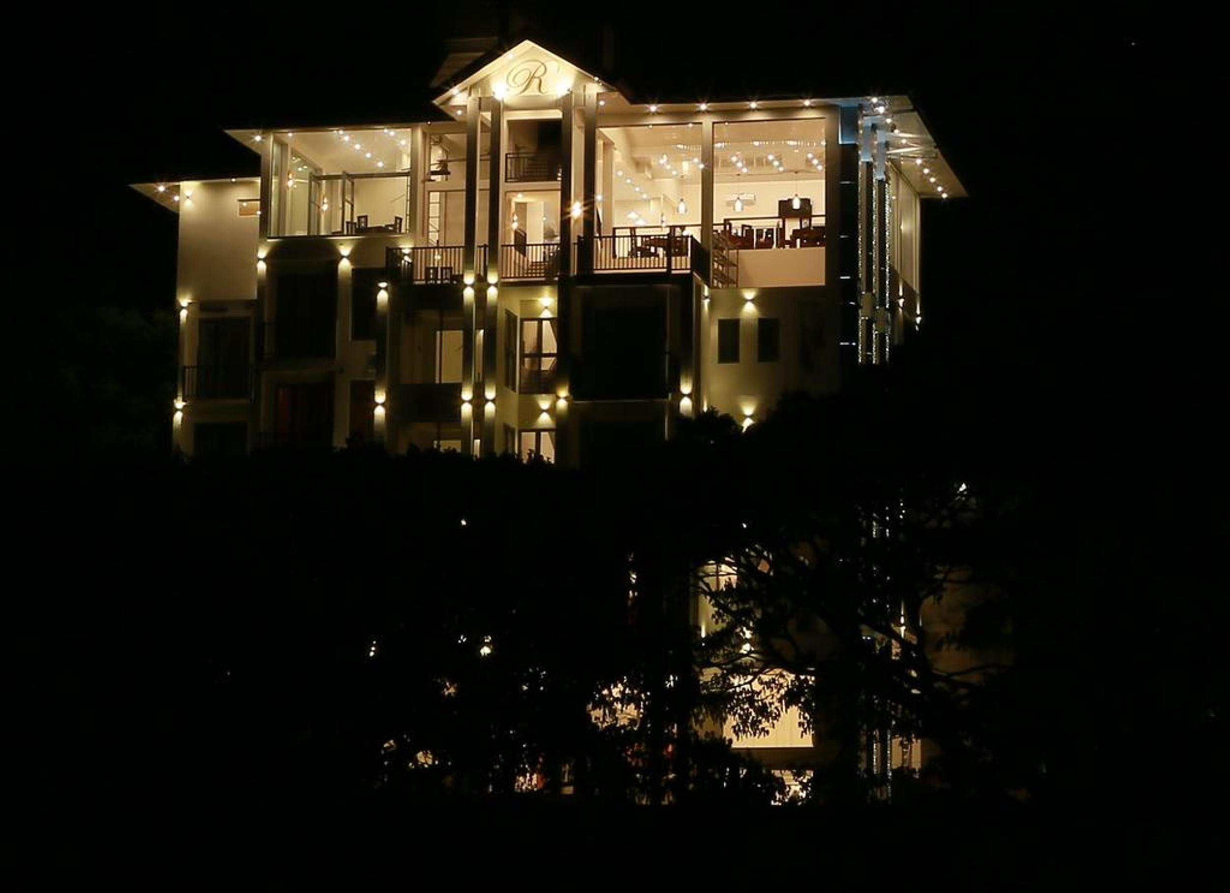 Rivendell Hotel 康提 外观 照片