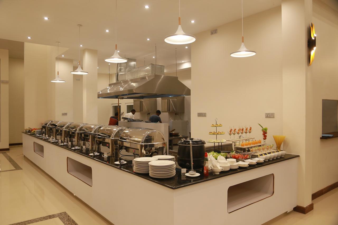 Rivendell Hotel 康提 外观 照片