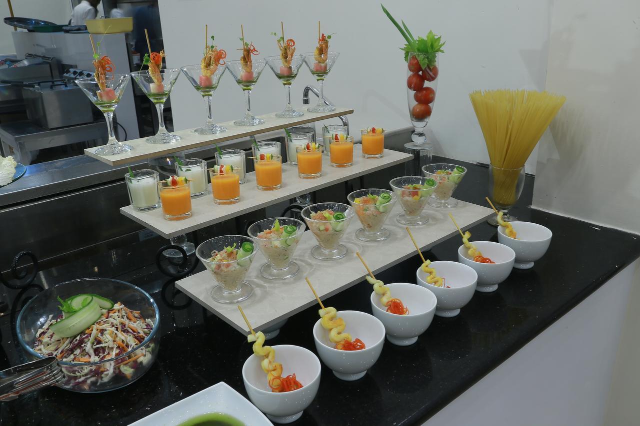 Rivendell Hotel 康提 外观 照片